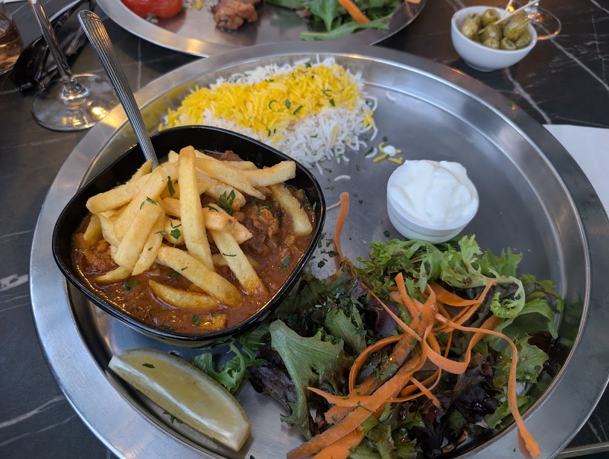 Fanoos Persian Grill Photos 2